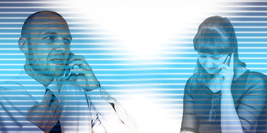 社会人が声優として副業する方法は？